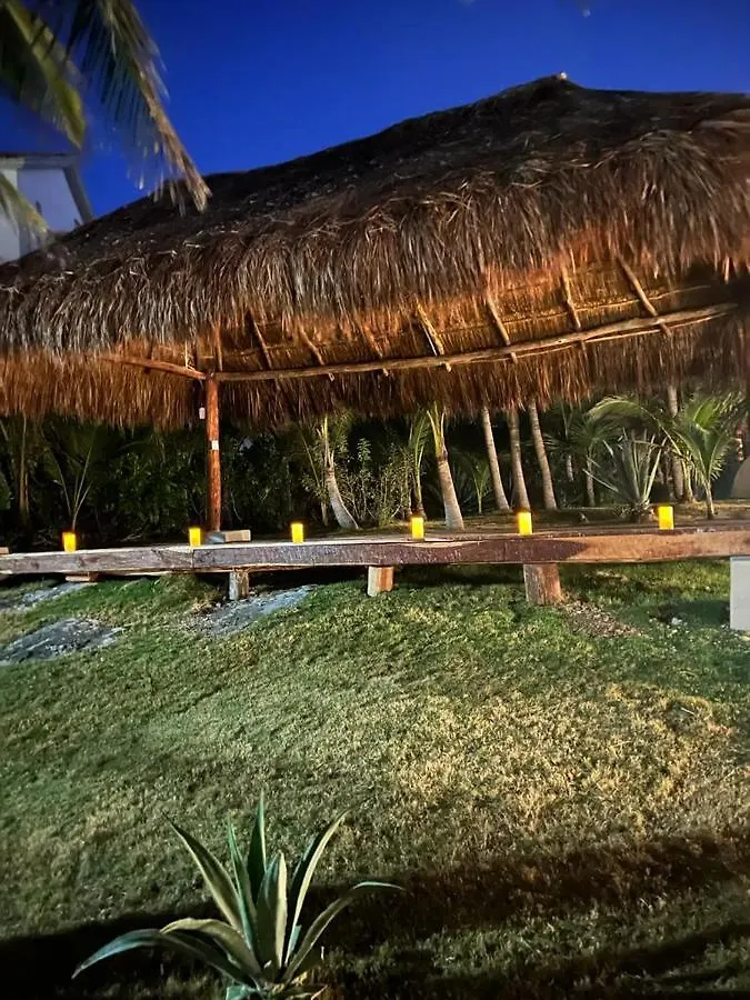 Casa Vista Al Mar Isla Mujeres Villa