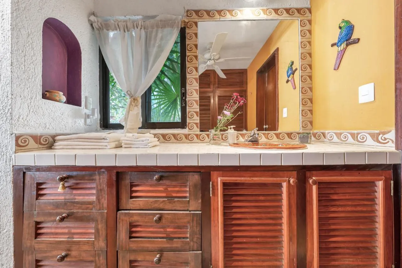 Casa Vista Al Mar Isla Mujeres Villa