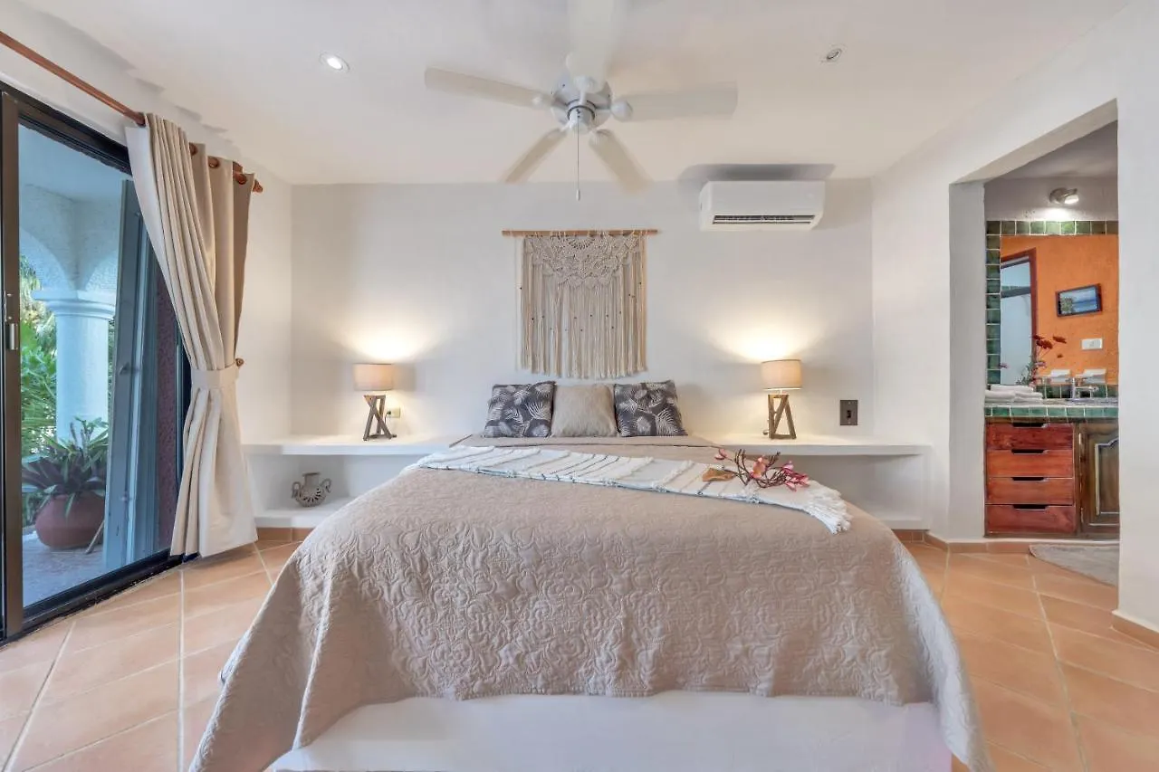 Casa Vista Al Mar Isla Mujeres Villa