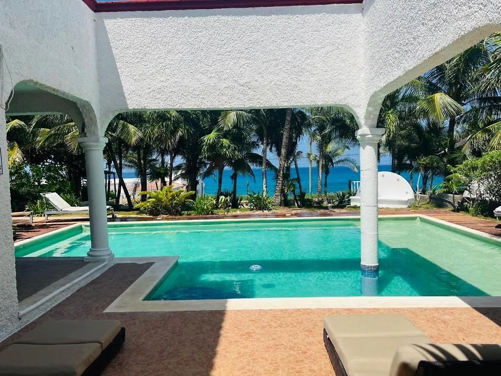 Casa Vista Al Mar Isla Mujeres Villa
